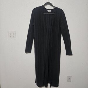 Umgee long lined open sweater size larger